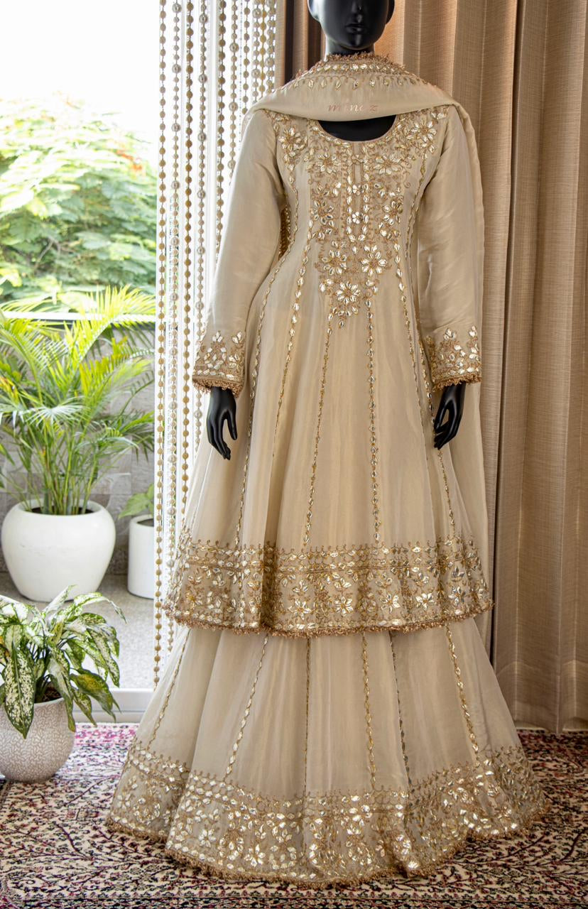 Elegant Gown Dress Pakistani In Lavender Color #PF229 | Gowns of elegance, Pakistani  outfits, Gowns dresses